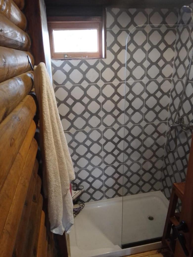 מר דל פלאטה Foresta Acantilados, Casa Container Y Cabana De Troncos מראה חיצוני תמונה
