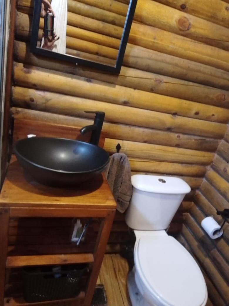 מר דל פלאטה Foresta Acantilados, Casa Container Y Cabana De Troncos מראה חיצוני תמונה